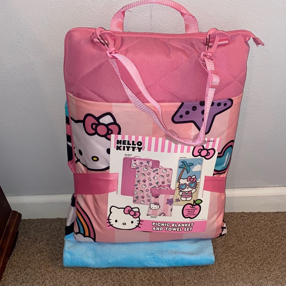 Hello Kitty Pink and Blue Picnic Blanket Set